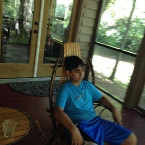 Meet your Posher, Samia